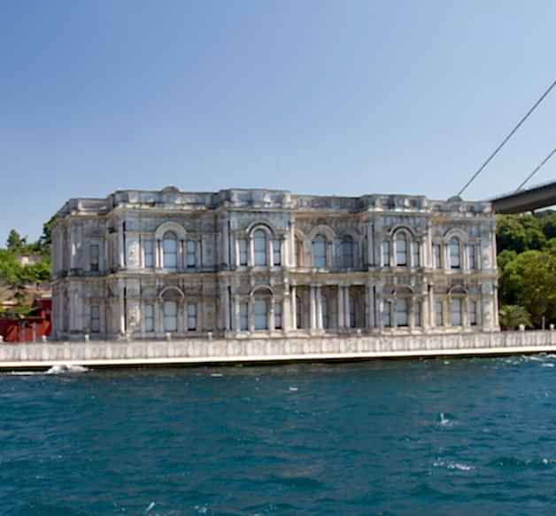 beylerbeyiplace.jpg